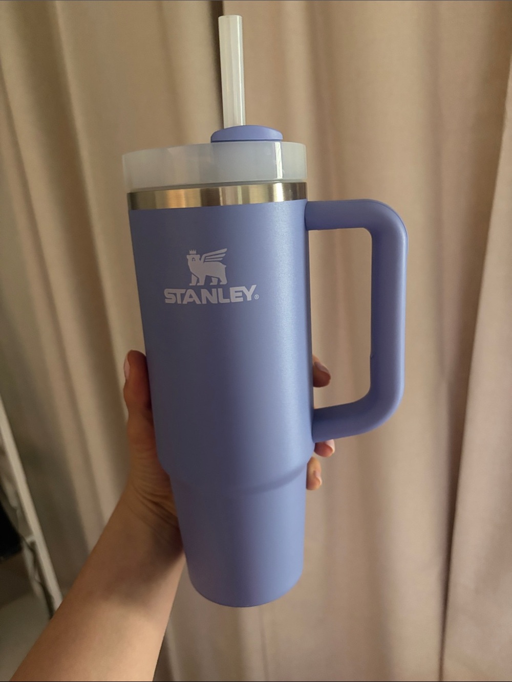 Stanley Purple Travel Tumbler with Handle and Straw 30 oz - Picture 1 of 2